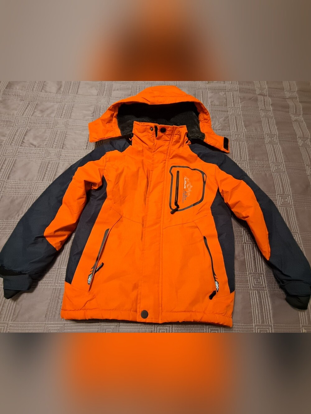 Boys Reddish Orange and Black Hooded Winter Jacket Sz 6-7 Lined